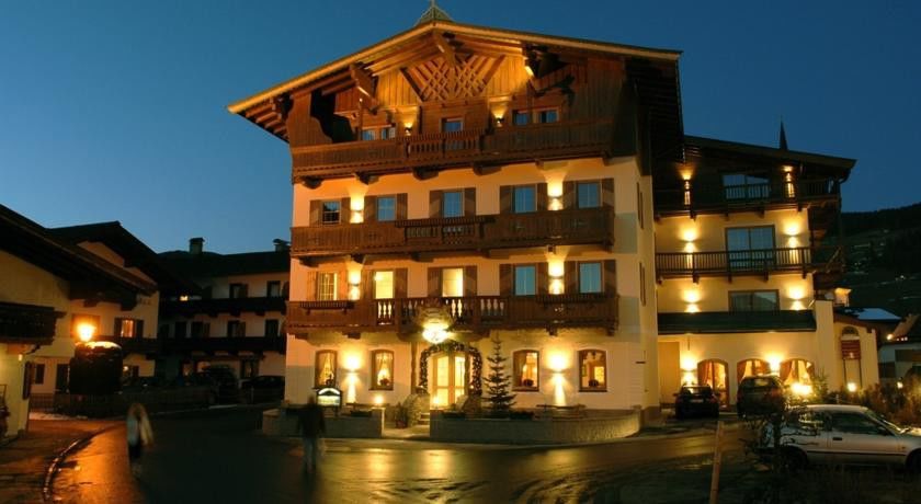 Hotel Braeuwirt Kirchberg in Tirol Bagian luar foto